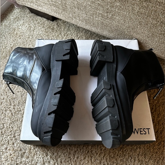 Nine West Women's wnCuz3 Platform LifeStyle Ankle Boots size 8.5 - Picture 5 of 8